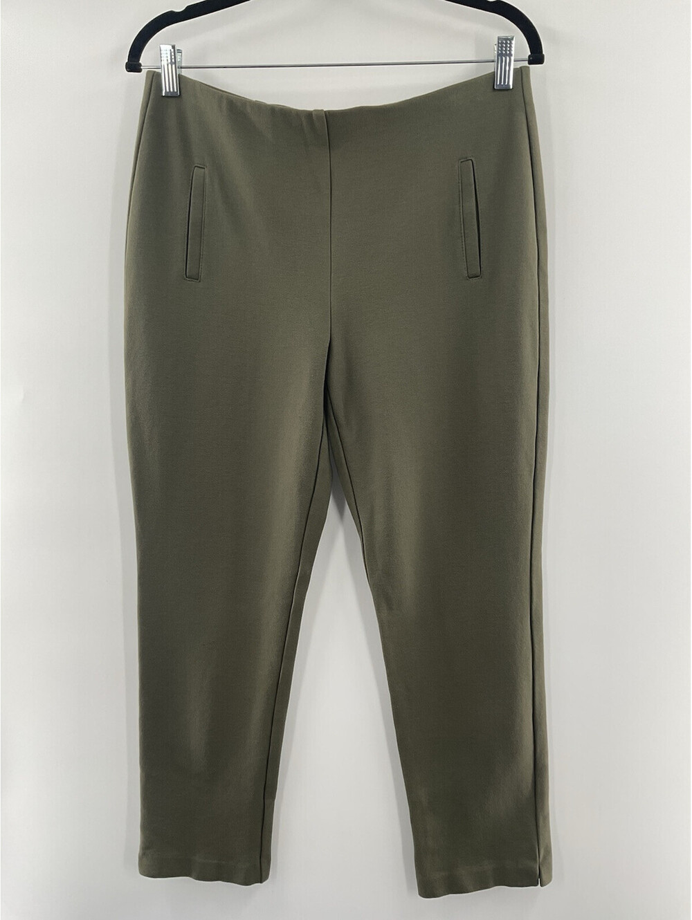 Chicos size 1 ankle pants elastic waist Green 074